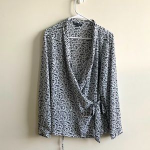 Adrianne Papell true wrap floral long sleeve blouse